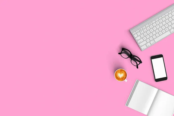 Tastatur, Kaffee, Smartphone, Notizbuch auf dem farbigen Hintergrund — Stockfoto