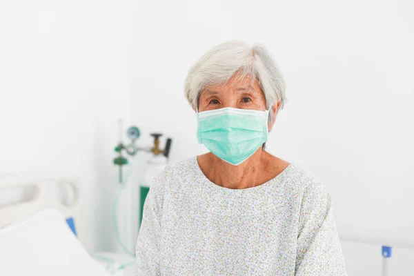 Ázsiai Öreg Beteg Maszk Betegség Kórházi Szobában Vírusos Influenza — Stock Fotó