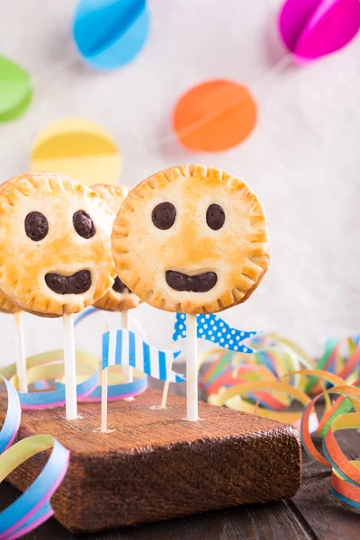 Hausgemachte Shortbread-Kekse auf Stick namens Pie Pops — Stockfoto