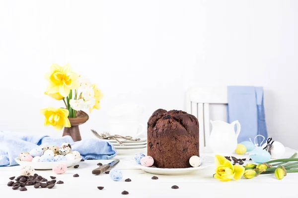 Easter orthodox sweet chocolate bread — Stock Photo, Image