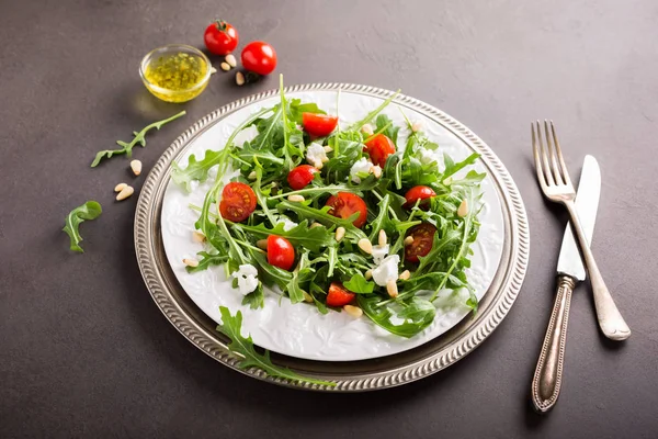 Frischer Gemüsesalat — Stockfoto