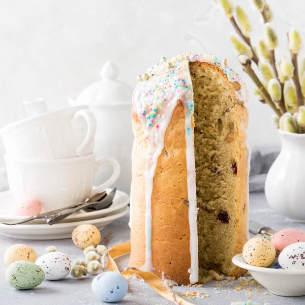 Easter orthodox sweet bread — Stock Photo, Image