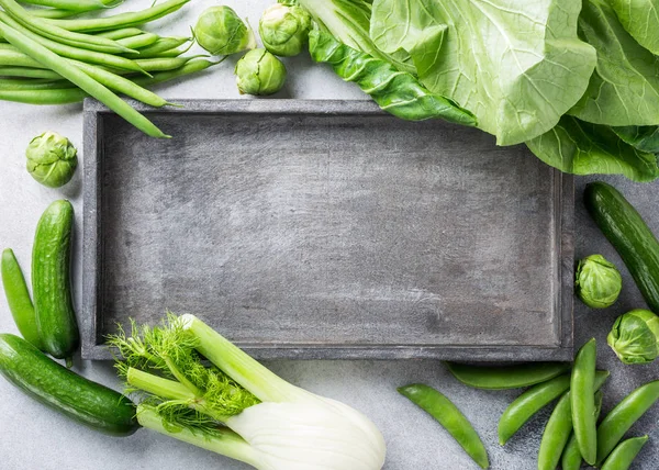 グリーン野菜と背景 — ストック写真