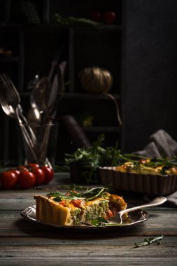 Lezzetli ev yapımı kiş dilim