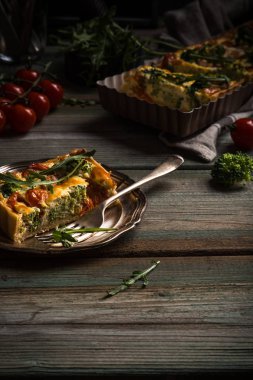 Lezzetli ev yapımı kiş dilim