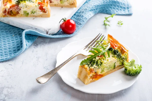 Lezzetli ev yapımı kiş dilim