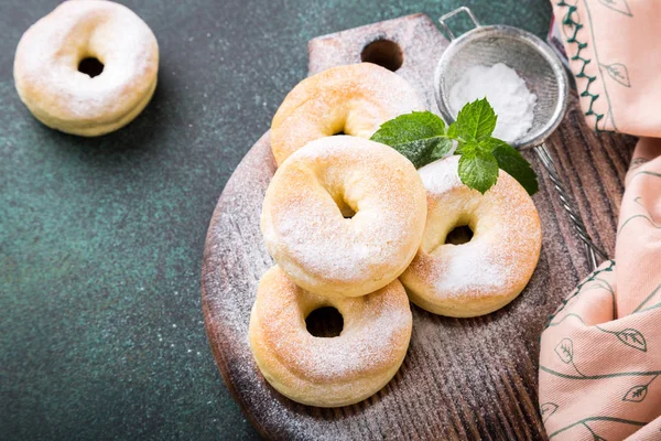 Donuts caseros con azúcar — Foto de Stock