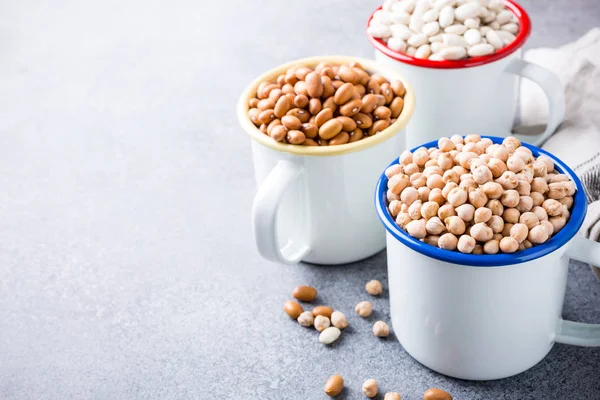 Çiğ çiğ organik nohut