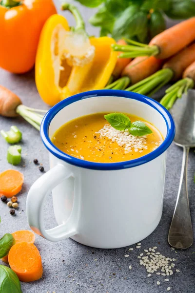 Homemade carrot soup — Stock Photo, Image
