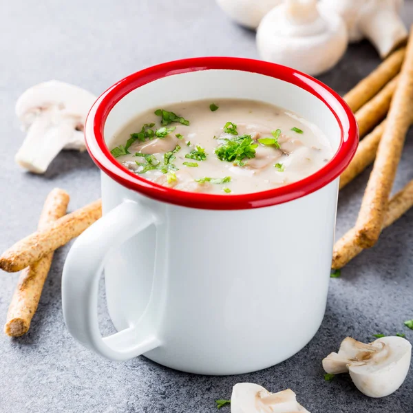 Homemade mushrooms champignons soup — Stock Photo, Image