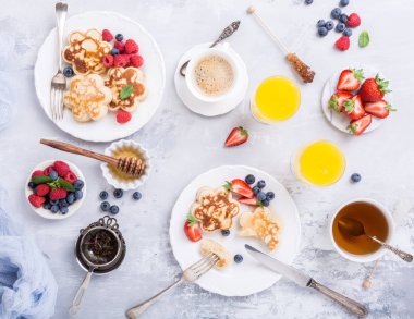 Viski krep ile Kahvaltı