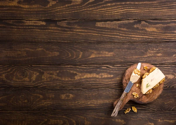 Lezzetli ceviz peynir