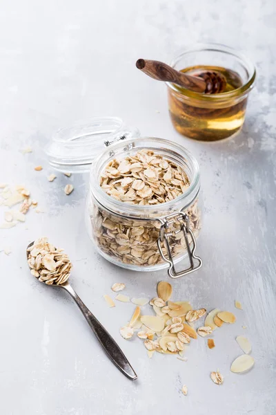 Haferflocken im Glas — Stockfoto