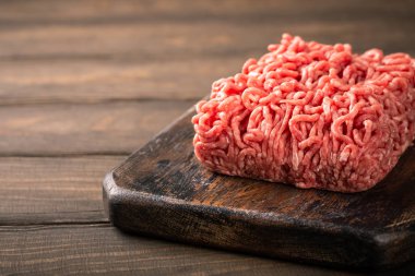 Kıyılmış taze çiğ Dana eti