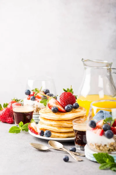 Desayuno saludable de verano — Foto de Stock