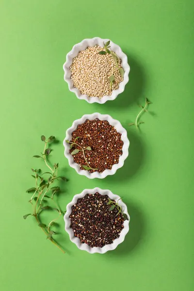 Quinoa in white bowls — Stock Photo, Image