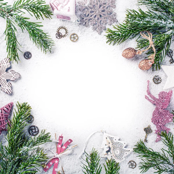 Fondo festivo con árbol de Navidad de madera —  Fotos de Stock