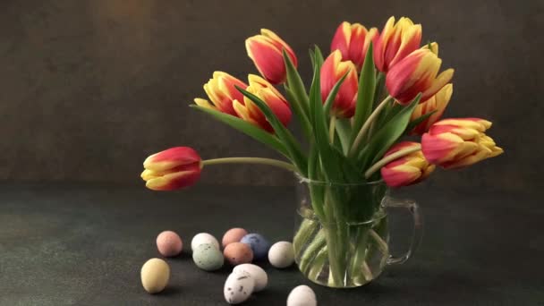 Easter colorful quail eggs — Stock Video