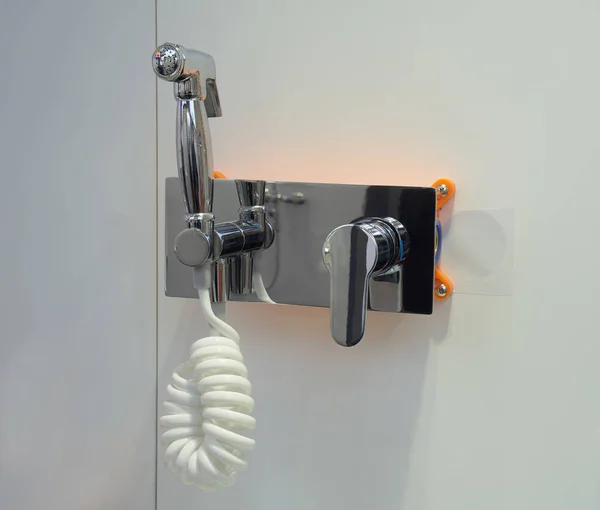 Bidet spray en mixer — Stockfoto