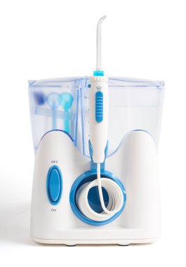 Aile oral irrigator