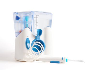 Aile oral irrigator