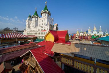 Moskova, Rusya - 07 Mart 2020: Izmailovo Kremlin Vernissage