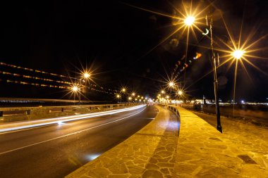 Fenerler gece köprü Nessebar yaktı