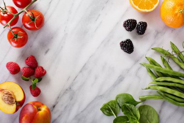 Meyve ve sebze malzemeler