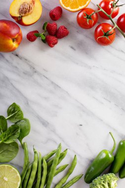 Meyve ve sebze malzemeler