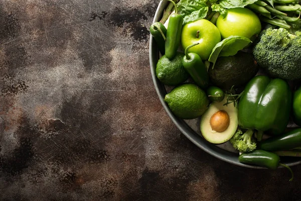 녹색 야채와 과일의 다양 한 — 스톡 사진