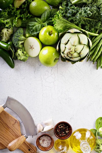 녹색 야채와 과일의 다양 한 — 스톡 사진