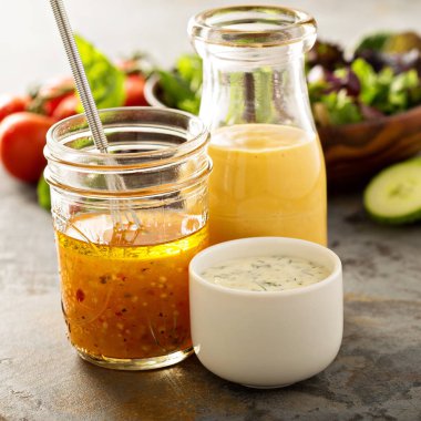 Çeşitli soslar ve salata sosları