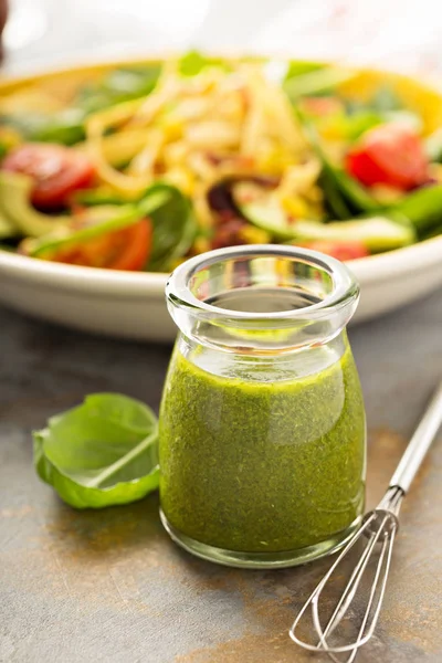 Healthy green goddess salad dressing — Stock Photo, Image