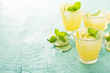 Limonlu narenciye kokteyl serinletici