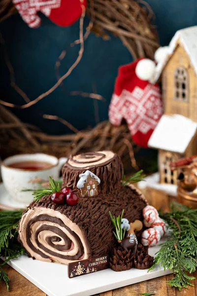 Christmas log cake — Stock Photo, Image