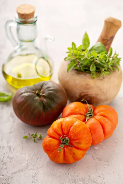 Tomates de reliquia maduros — Foto de Stock