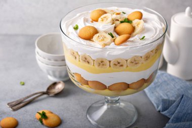 Muzlu puding, büyük bir lokmada.