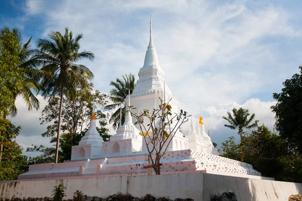 Świątynia w koh phangan — Zdjęcie stockowe