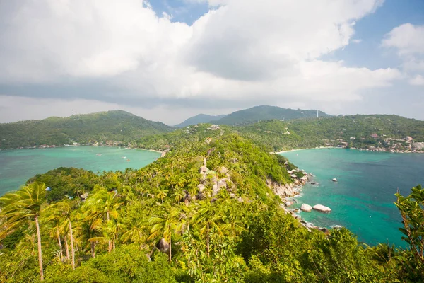 Vista aérea da praia ilha tropical — Fotografia de Stock