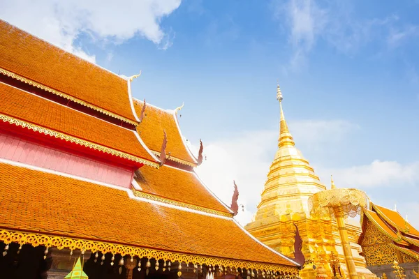 Wat phra that doi suthep in chiang mai, Thailand — Stockfoto