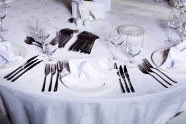 bir olay parti ya da düğün için ayarlanan tablo 