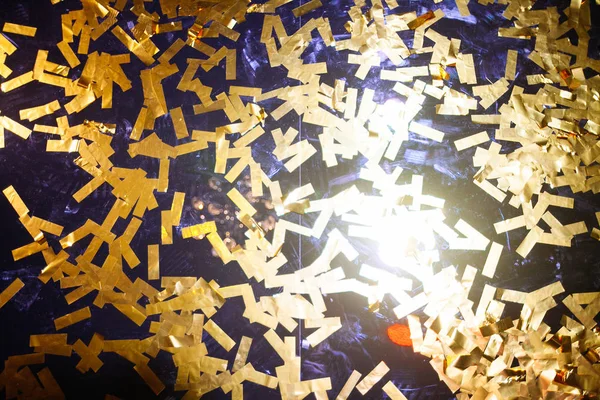 Golden confetti With Sparkling Glitter - Christmas and party bac — Stock Photo, Image