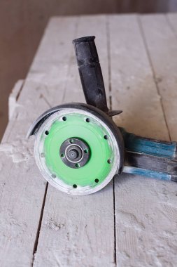 metal kesilmiş görüntüyü kapat 