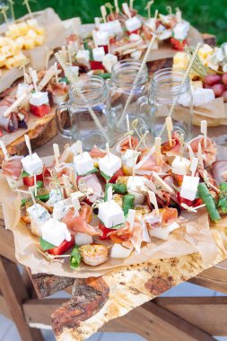 Güzel yemek Ziyafet tablo dekore edilmiş 