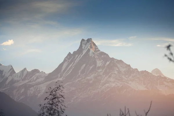 Montañas del área de Annapurna en el Himalaya de Nepal — Foto de Stock