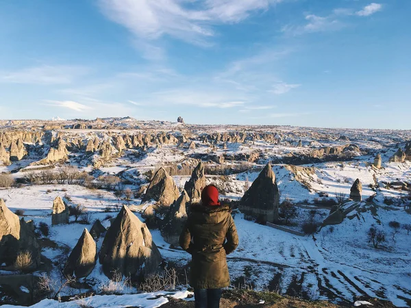 Atemberaubender Blick auf das Tal in der Wintersaison, Kappadokien — Stockfoto