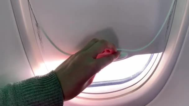 Woman Hand Opening Window Airplane Clouds Sky Seen Window Aircraft — Stock Video