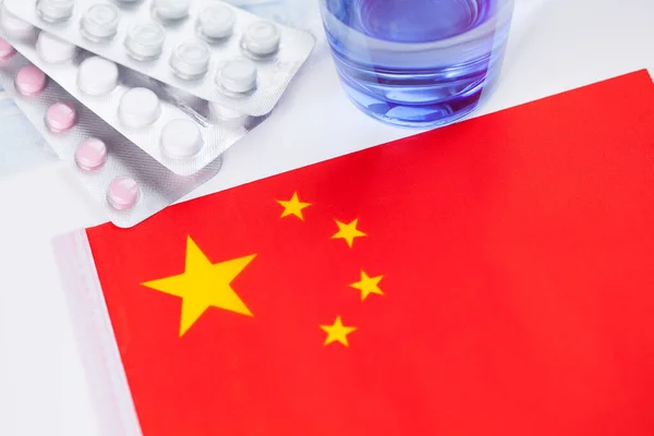 China Gesundheitskonzept. Grippewelle und Coronavirus oder Coron — Stockfoto