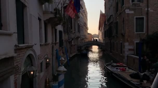 Wenecja Włochy Stycznia 2020 Łodzie Wenecji Włochy Zima Podróży Mostu — Wideo stockowe