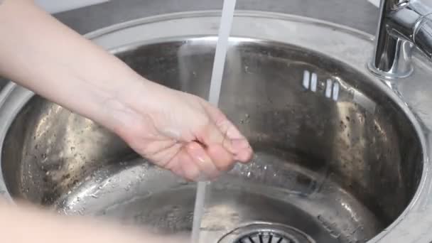 Man Shows How Wash Hands Properly Prevent Coronavirus Covid Infection — Stock Video